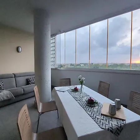 Annasole's Flat By Domus&dimore Apartment